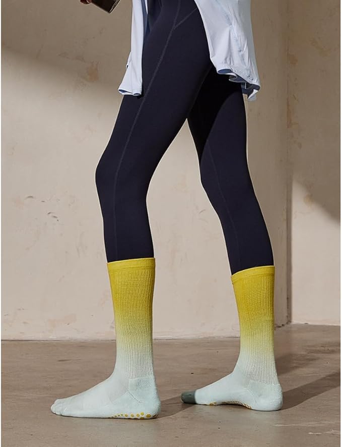 Pilates Socks with Grips for Women（Set of 3, 3 colors）